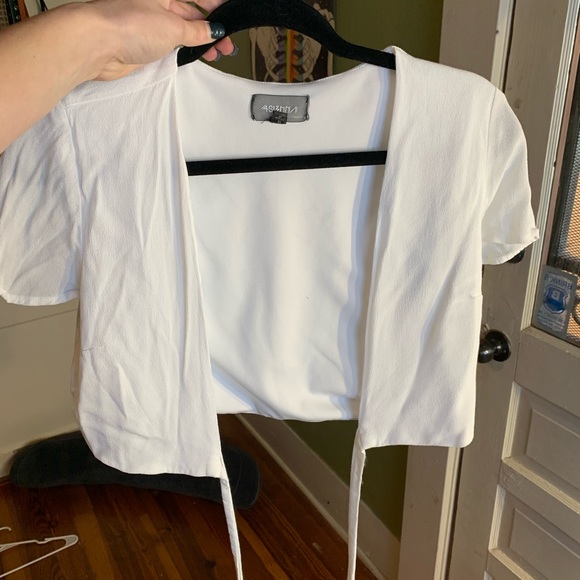 Wrap Crop Top Blouse - Picture 2 of 3